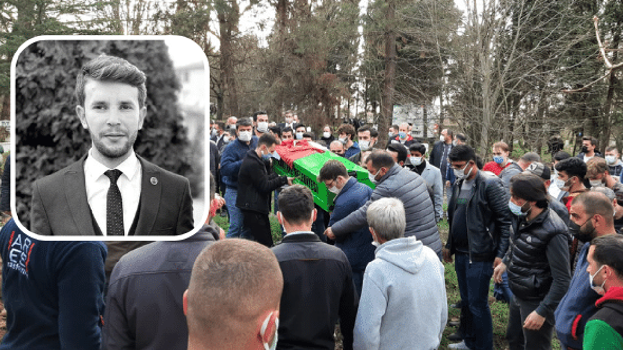 İntihar eden genç meclis üyesinin cenazesinde CHP'lilere tepki