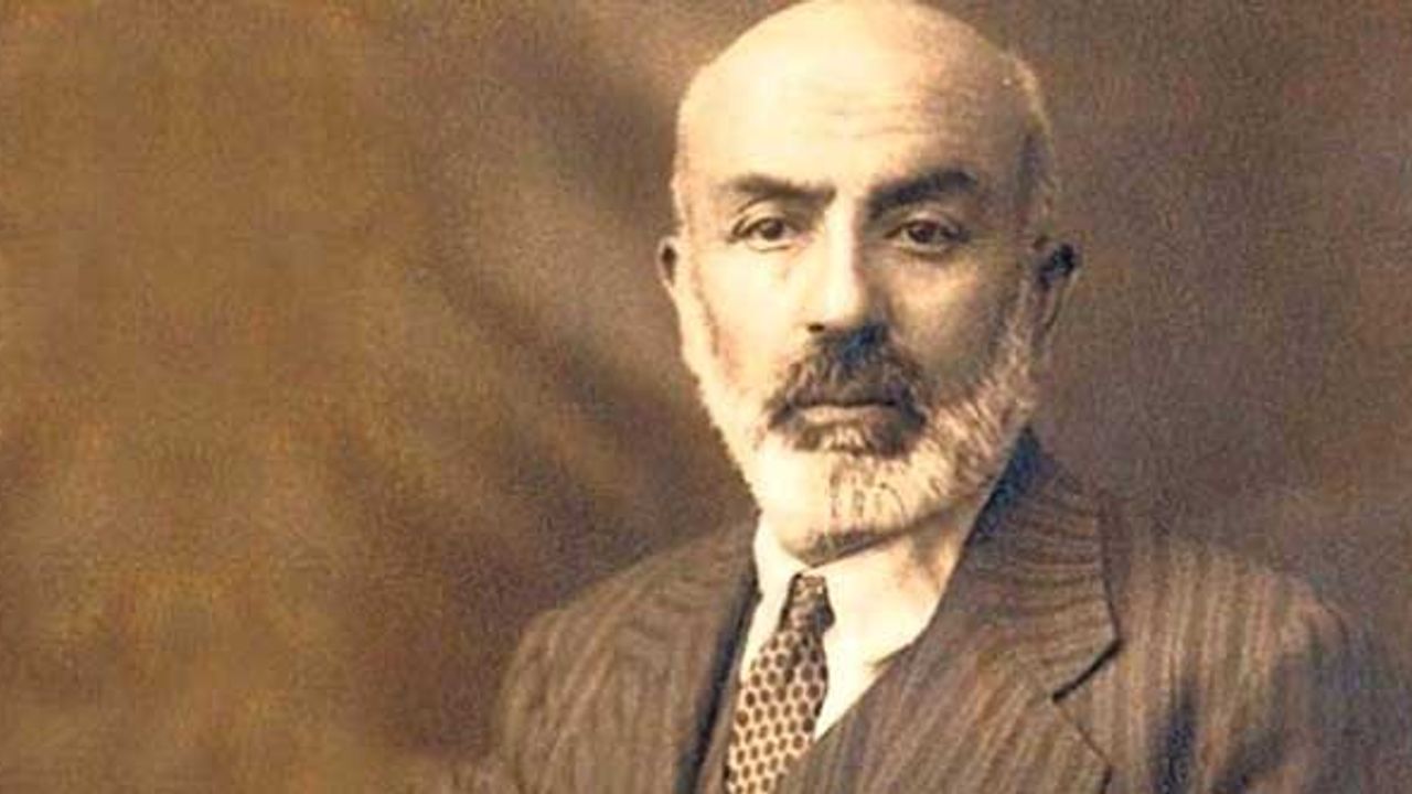 İstiklal Marşı'nın kabulünün 100. yılı!