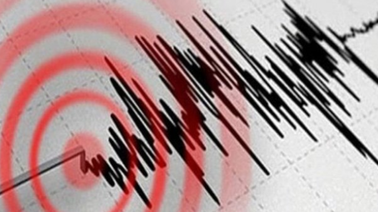 Akdeniz açıklarında şiddetli deprem: Birçok ilde hissedildi