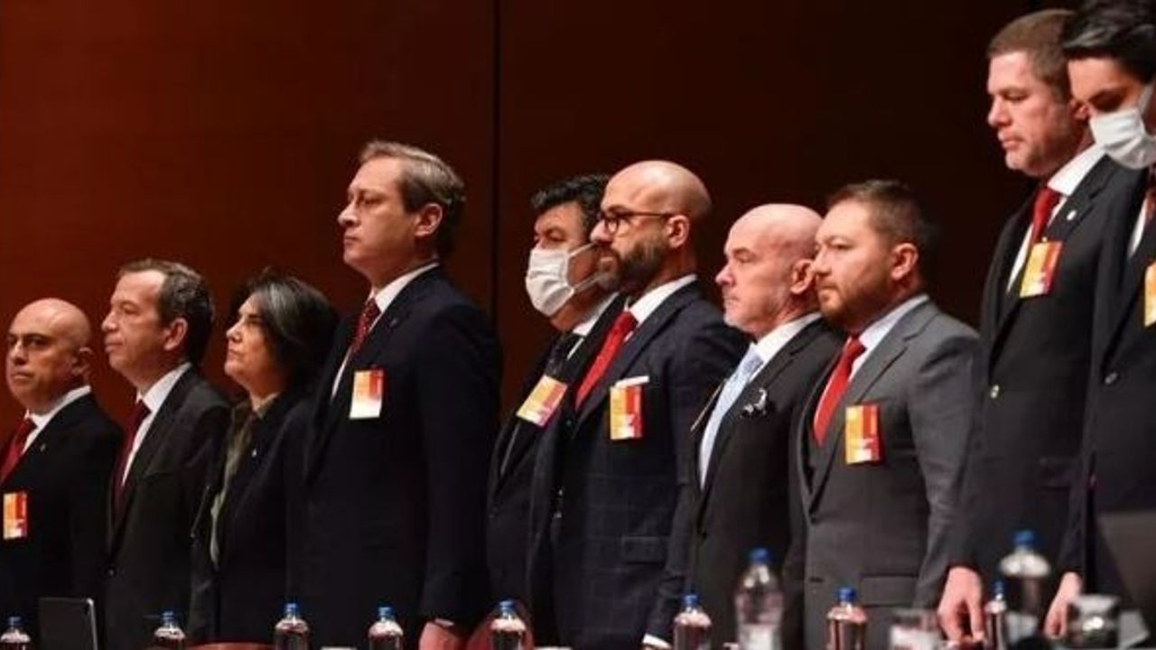 Burak Elmas ibra edilmedi: Galatasaray seçime gidiyor...