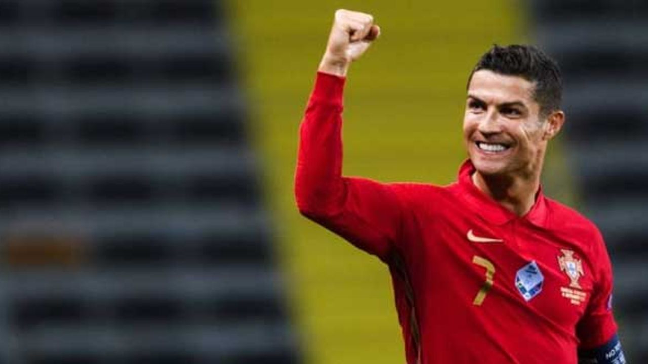 Ronaldo, 807 golle tüm zamanların en golcü rekorunu elinde tutuyor