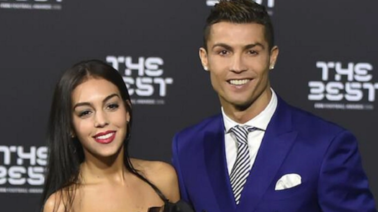 İkizi hayatını kaybetmişti: Ronaldo’nun sevgilisi yeni bebeğin ismini açıkladı