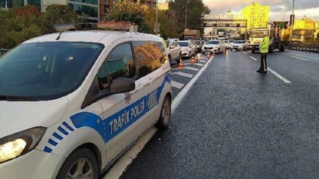 İstanbul Valiliği duyurdu: 8 Mayıs günü bu yollar trafiğe kapatılacak