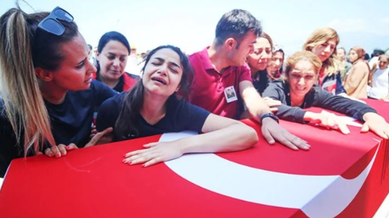 Türkiye şehitlerini gözyaşlarıyla uğurladı