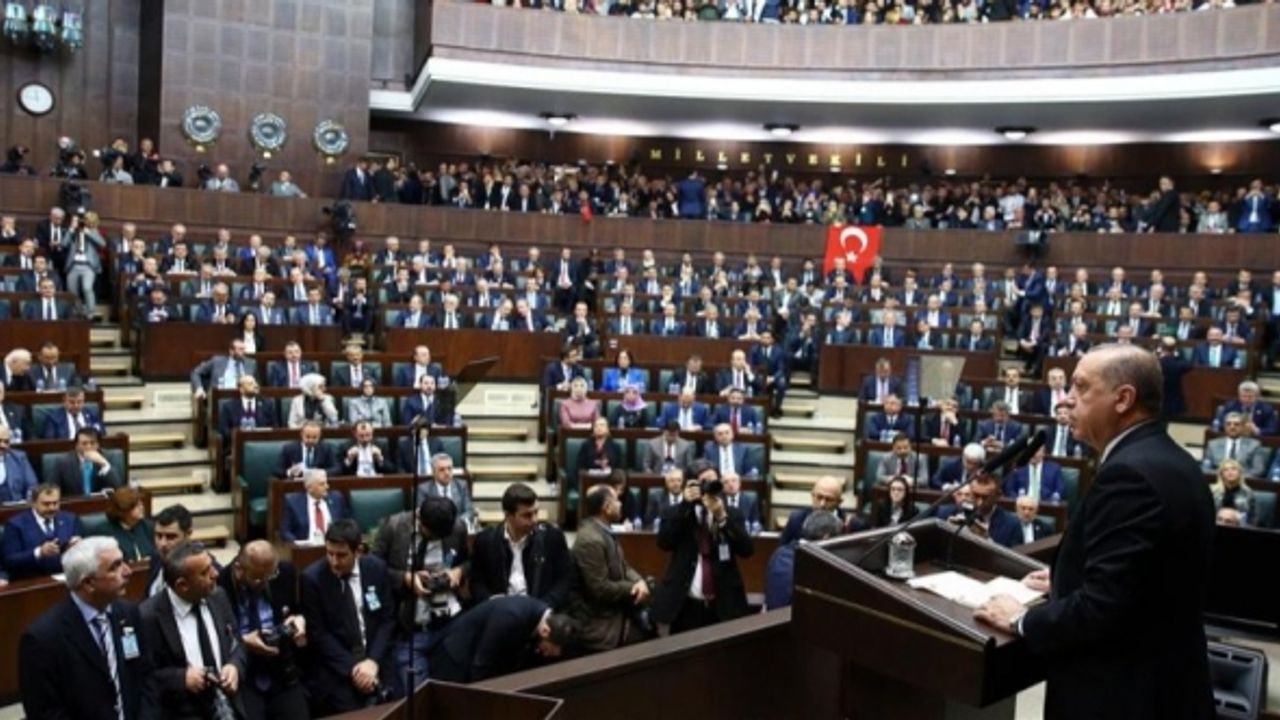 Kurucusu olduğu AK Parti'ye Kemal Albayrak'tan sert sözler: Arınma bunları kurtarmaz