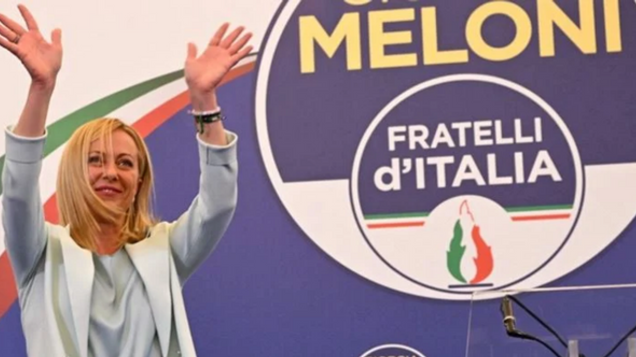 Mussolini'den bu yana bir ilk: İtalya'da seçimleri aşırı sağcı parti kazandı