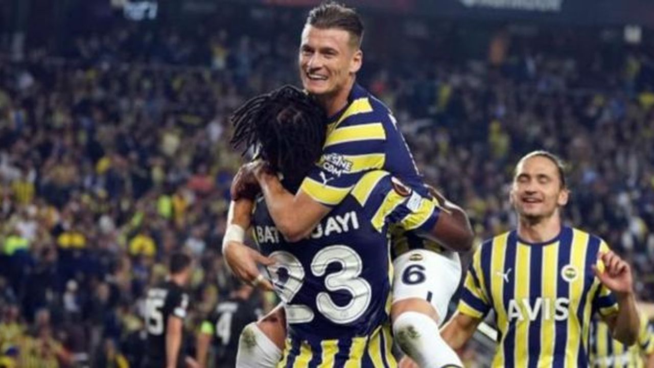 Fenerbahçe Avrupa'da lider