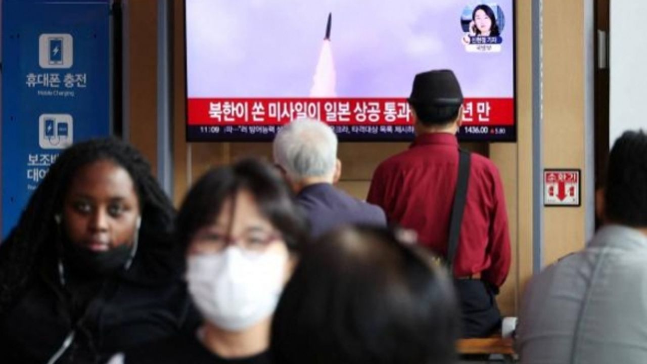 Krize ramak kala: Kuzey Kore, Japonya’ya füze fırlattı 