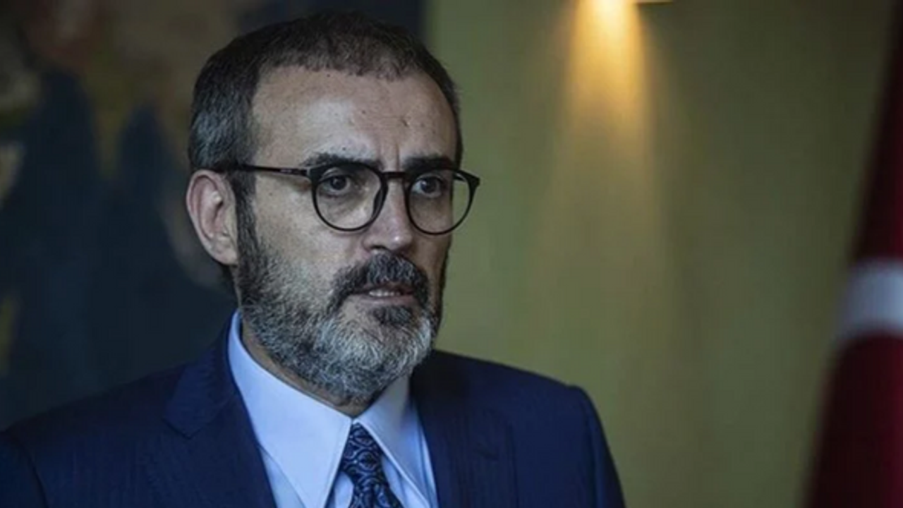 Mahir Ünal, Cumhuriyeti ve Harf Devrimi'ni hedef almıştı: Tarihçilerden sert tepki