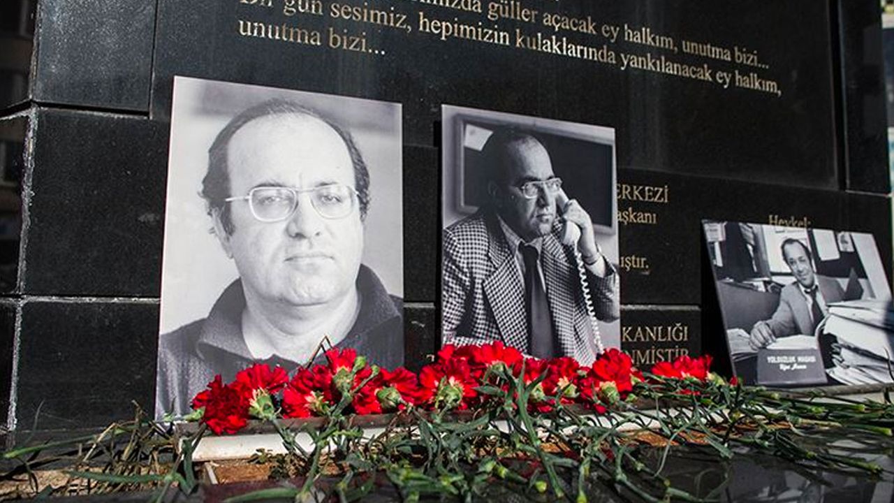 Gazeteci Uğur Mumcu, ölümünün 31'inci yıl dönümünde anıldı