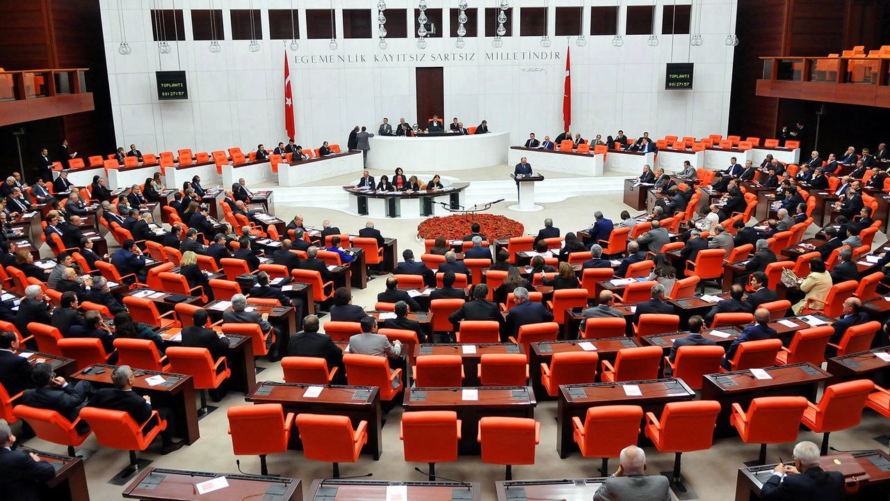Genel Kurul'da HDP-Soylu gerginliği: Senden korkan senin gibi olsun