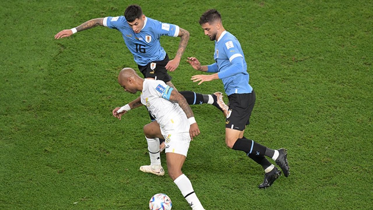 Uruguay'a galibiyet yetmedi: Portekiz ve Güney kore turladı!
