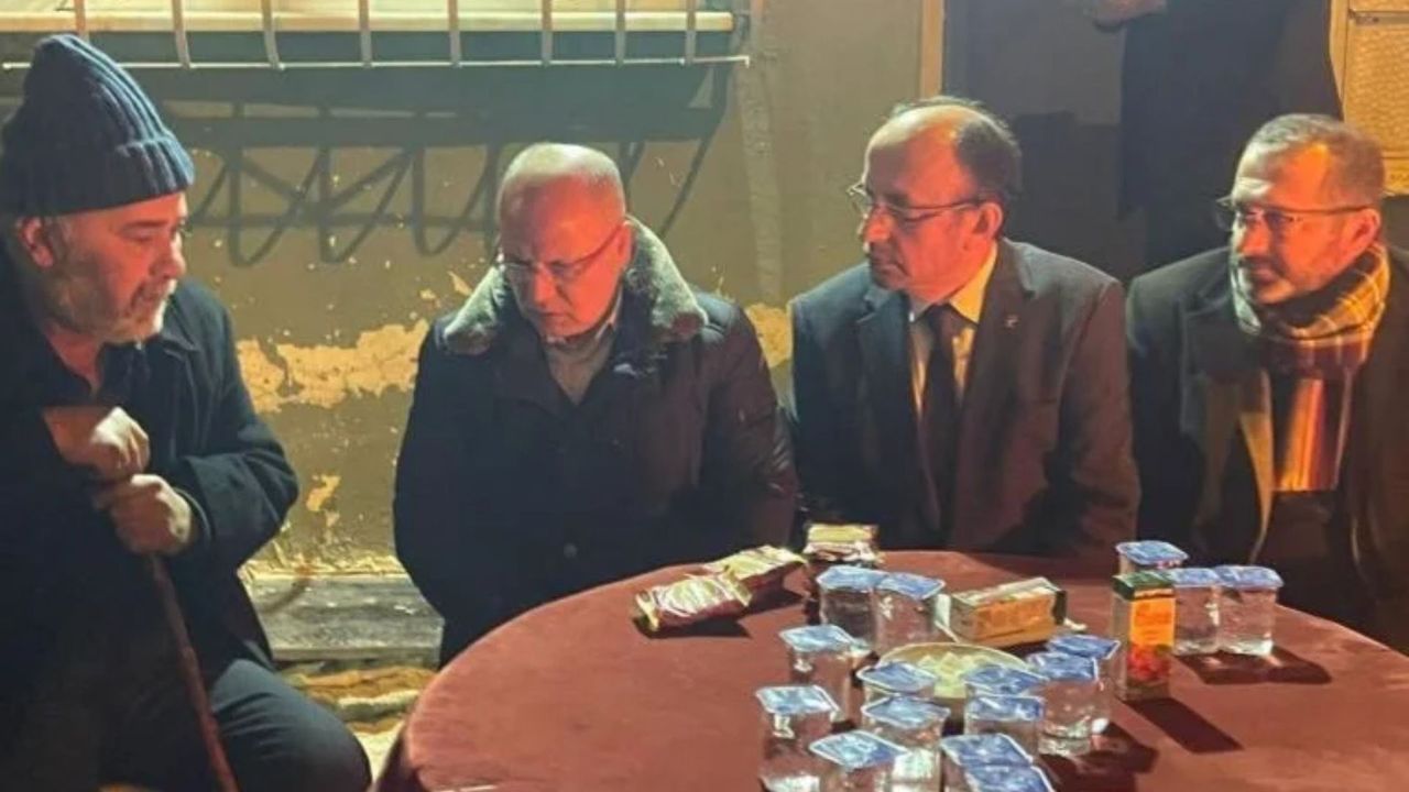 AK Parti'den Sinan Ateş'in ailesine ziyaret