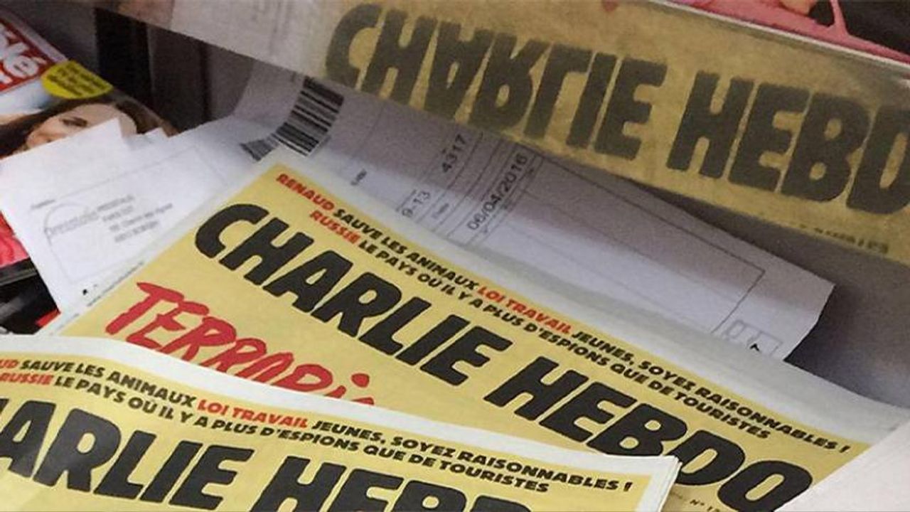 Charlie Hebdo'nun 'Erdoğan' kapağına iktidar kanadından tepki