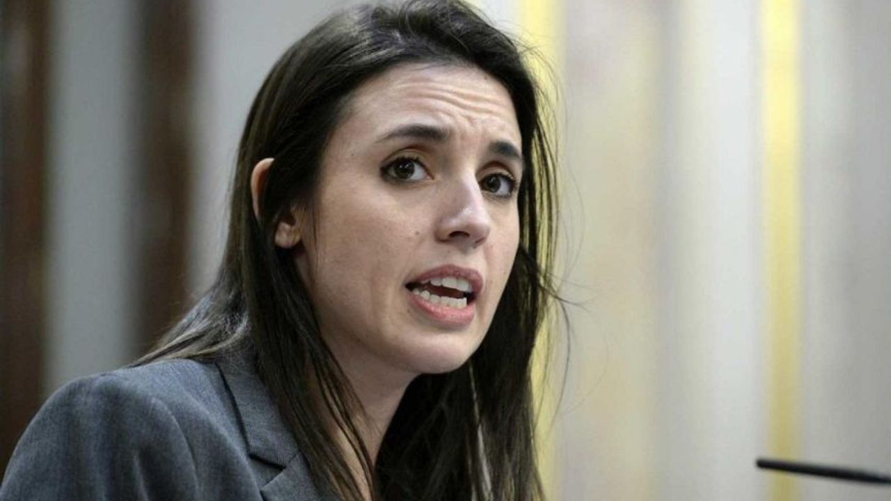İspanya hükümeti kadın cinayetlerine karşı ‘acil’ toplanıyor