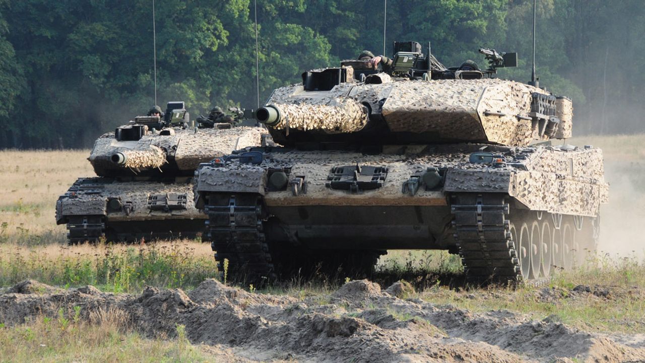 Almanya, Ukrayna'ya tank gönderme isteksizliği nedeniyle tepkilerle karşı karşıya