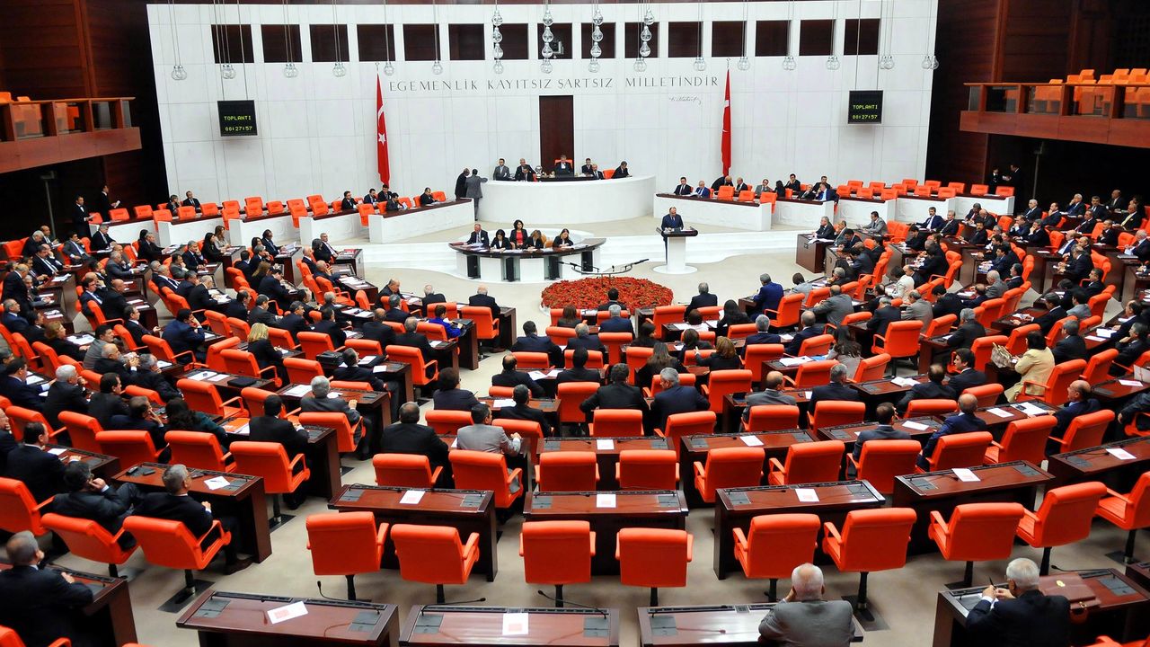 Meclis'te 28. yasama dönemi bugün başlıyor