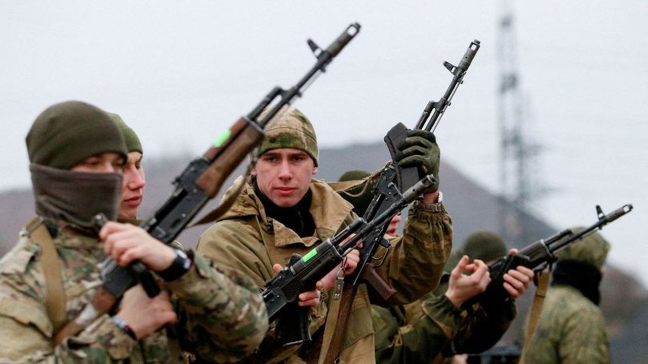 Kanlı işgalde son durum: Rusya Ukrayna’nın doğusuna birlik ‘yağdırıyor’