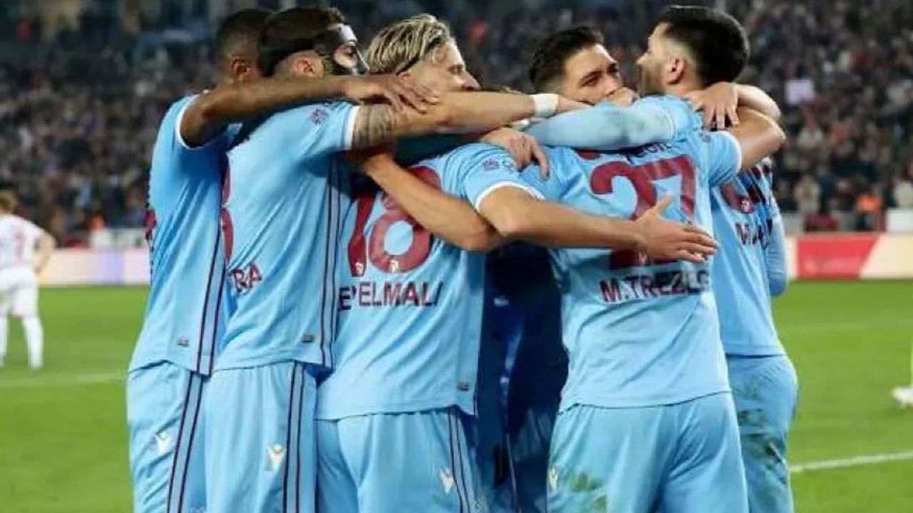 Trabzonspor evinde Antalya'yı 2 golle mağlup etti