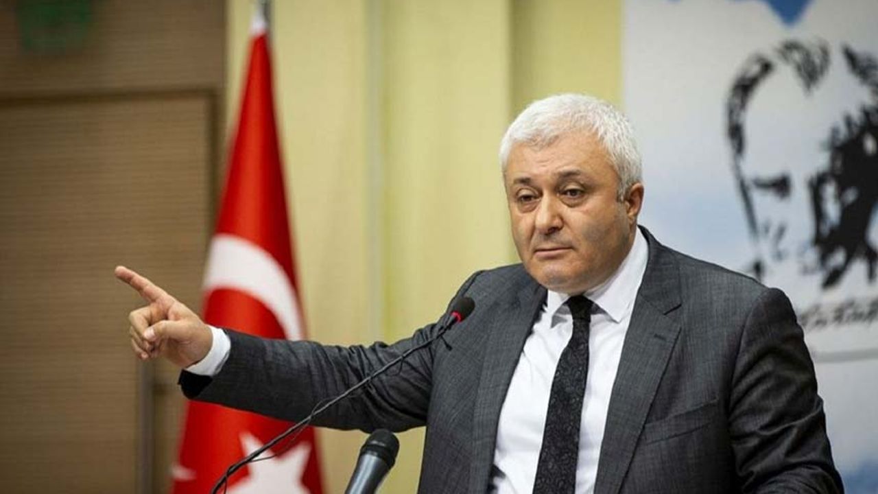 Tuncay Özkan uyardı: 'Gazeteci tutuklamak akıl tutulmasıdır'