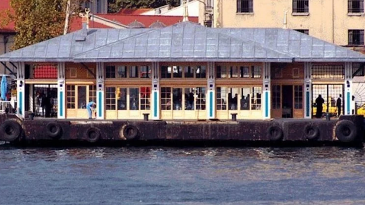 İstanbul'da iskele ‘emniyet’ gerekçesiyle kapatıldı