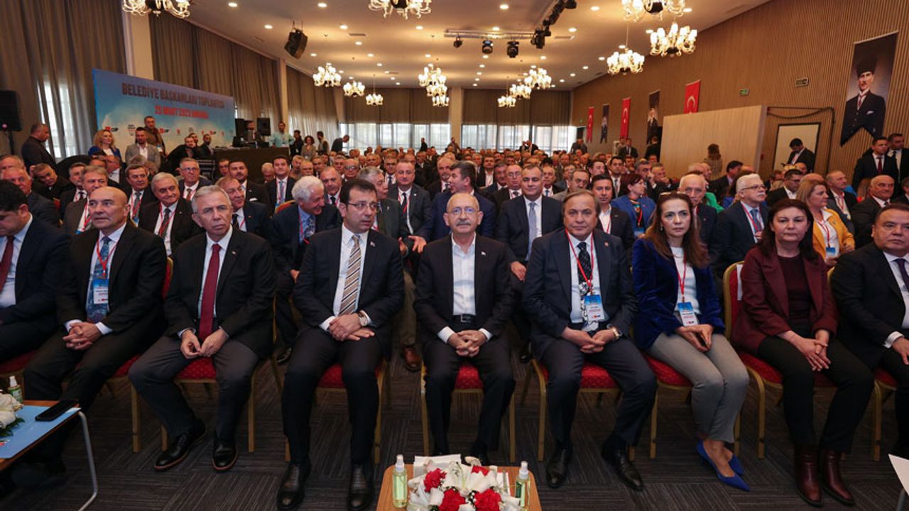 Kılıçdaroğlu, belediye başkanlarını uyardı: Bize de yüksek anketler geliyor ama...