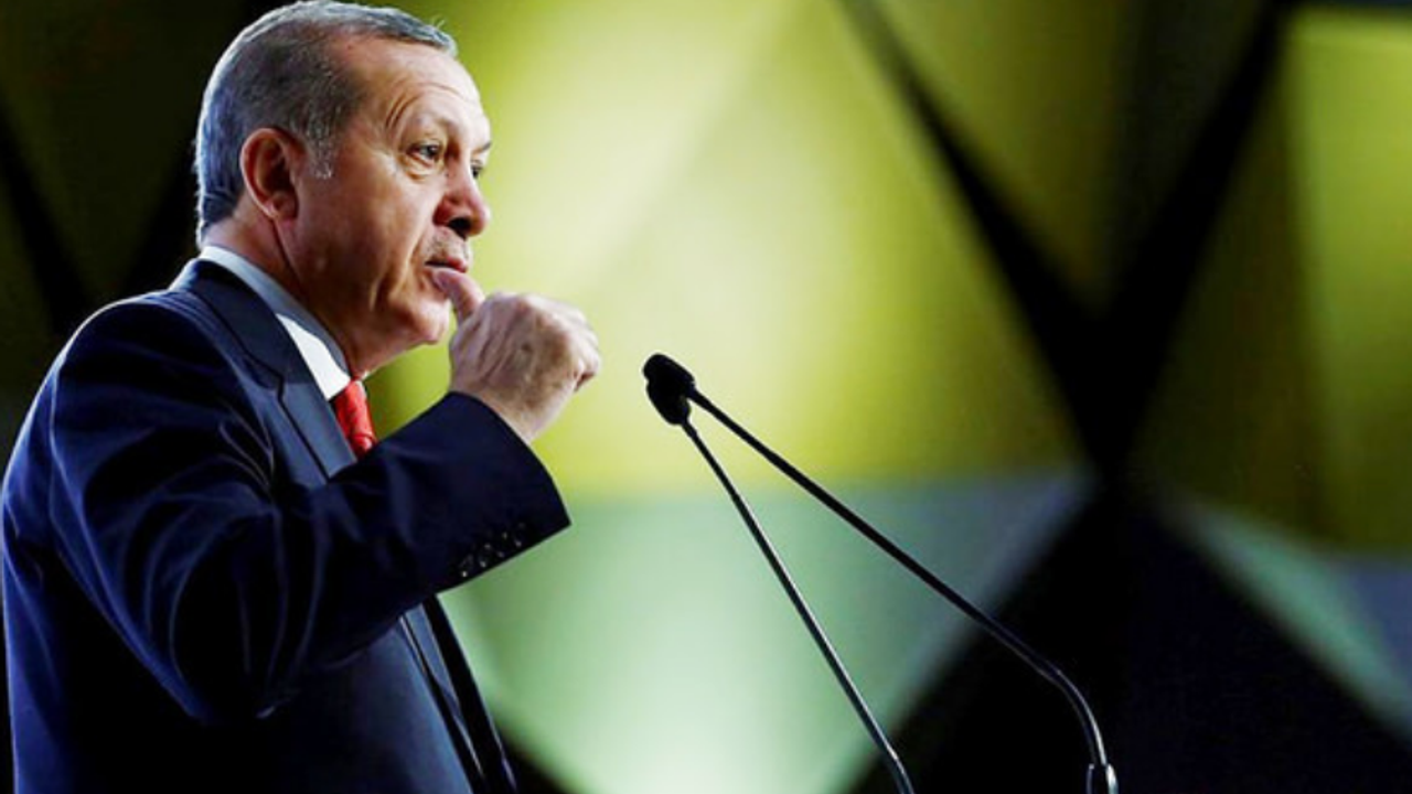 Bloomberg: Seçimlerde Erdoğan'ın durumu kritik!