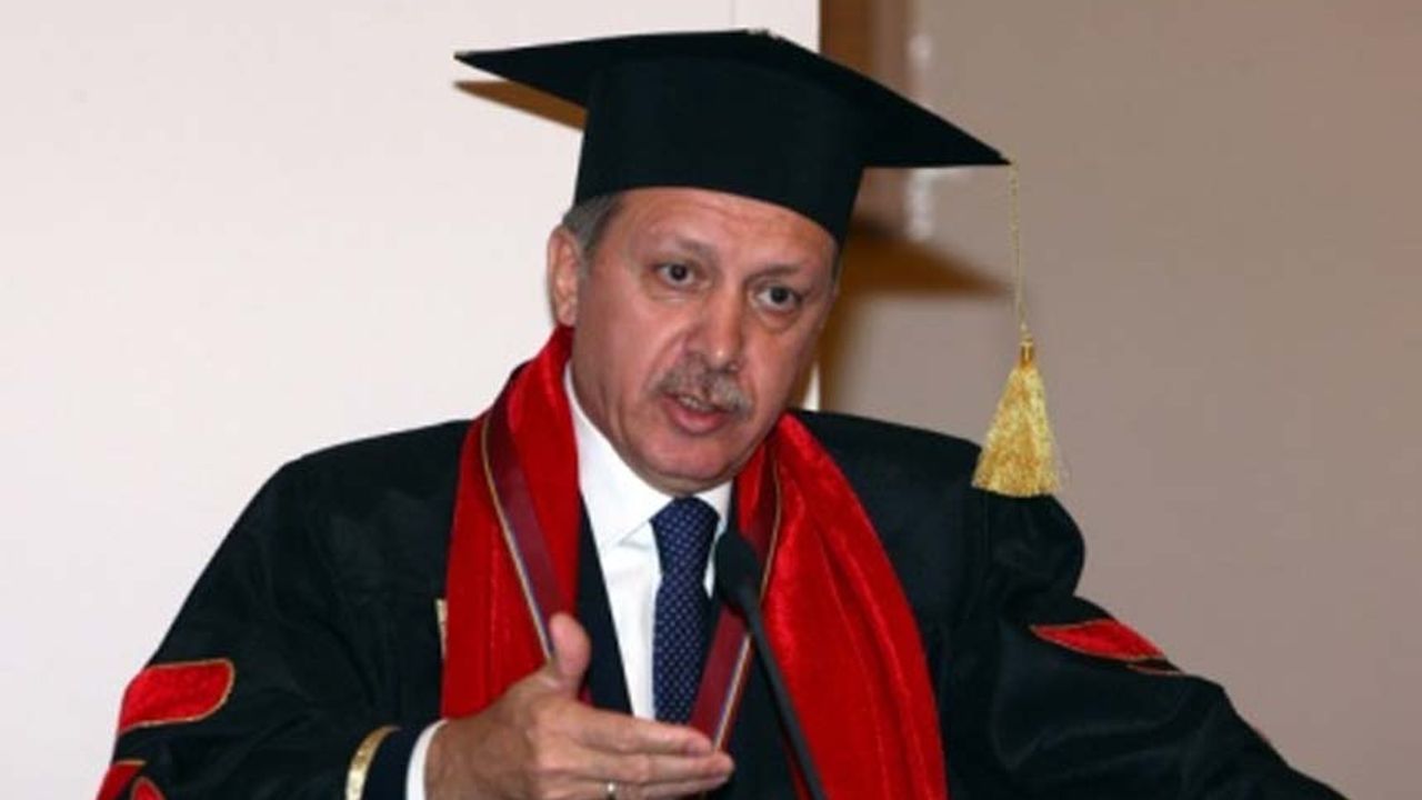 İYİ Parti, Cumhurbaşkanı Erdoğan'ın diploması için YÖK'e başvuruda bulundu!