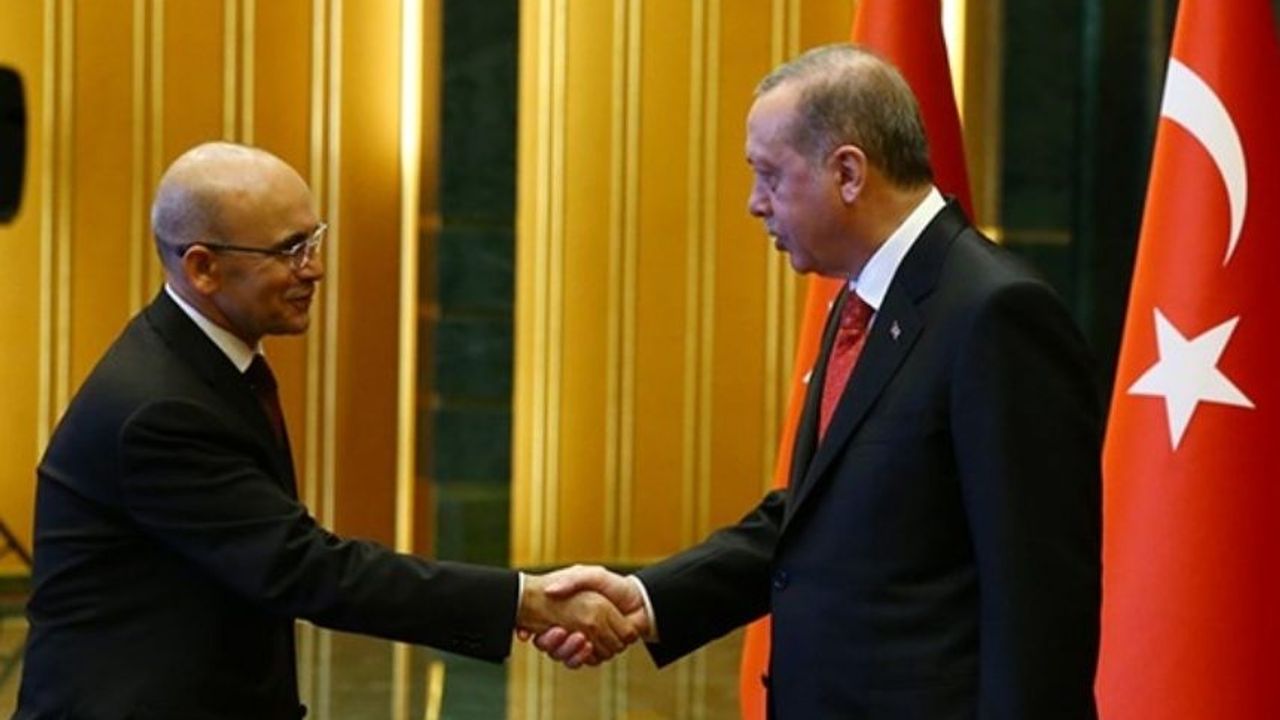 Cumhurbaşkanı Erdoğan eski Maliye Bakanı ile görüştü