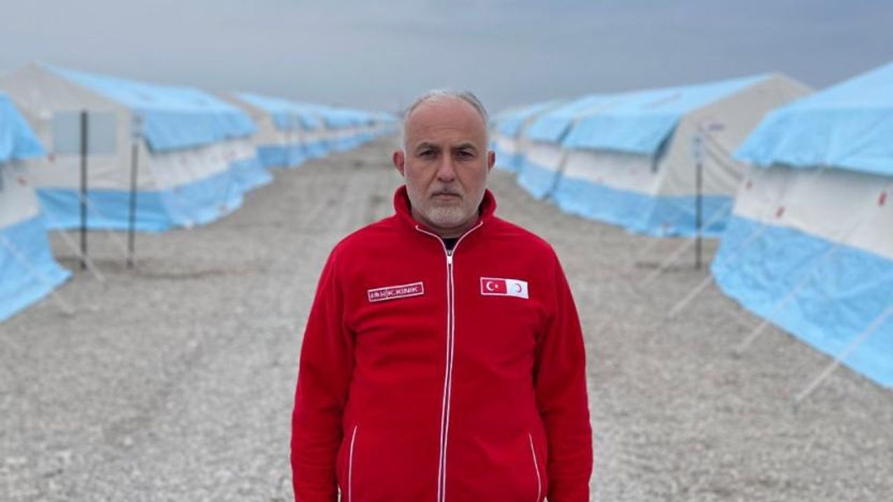 Kızılay Başkanı Kınık: Deprem bölgesine 130 bin çadır yolladık