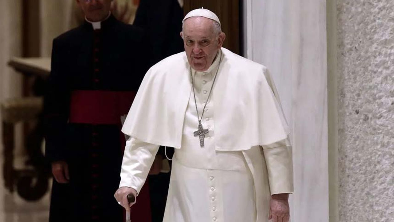 Papa’ya sert tepki: O ülke Vatikan’la bağlarını koparıyor