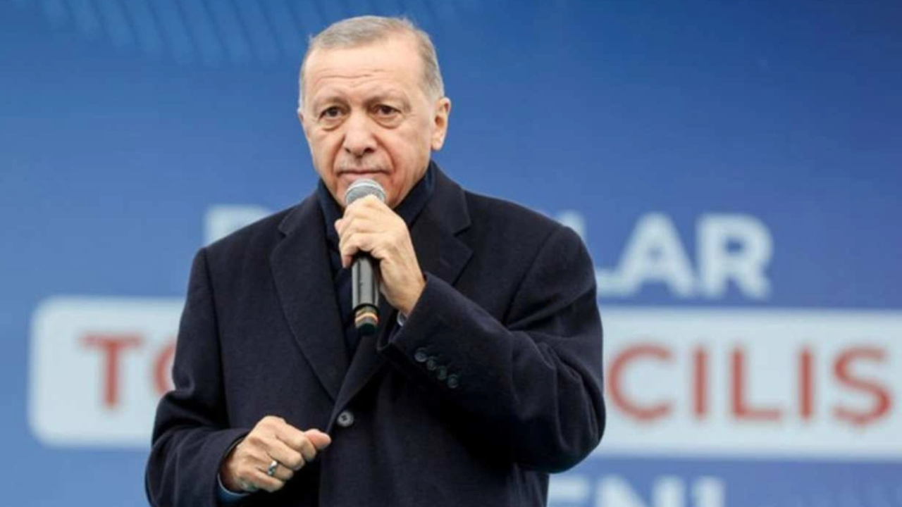 Erdoğan, 'seccade' tartışması üzerinden yine Kılıçdaroğlu'nu hedef aldı