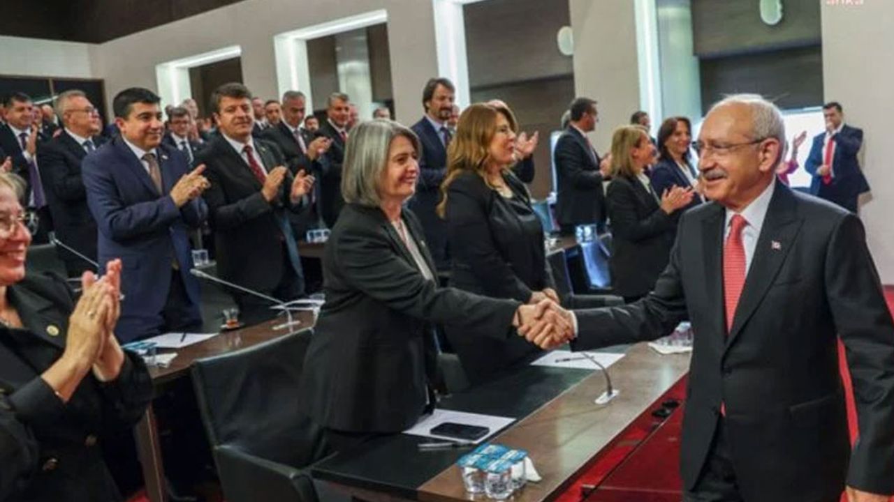Kılıçdaroğlu yeni dönem milletvekilleri ile görüştü
