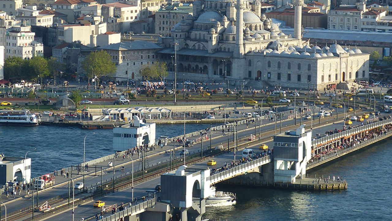 Galata Köprüsü trafiğe kapatılıyor