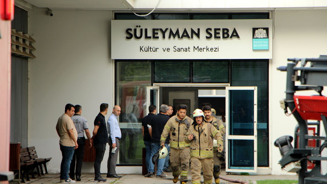 Beşiktaş Süleyman Seba Kültür Merkezi’nde yangın paniği