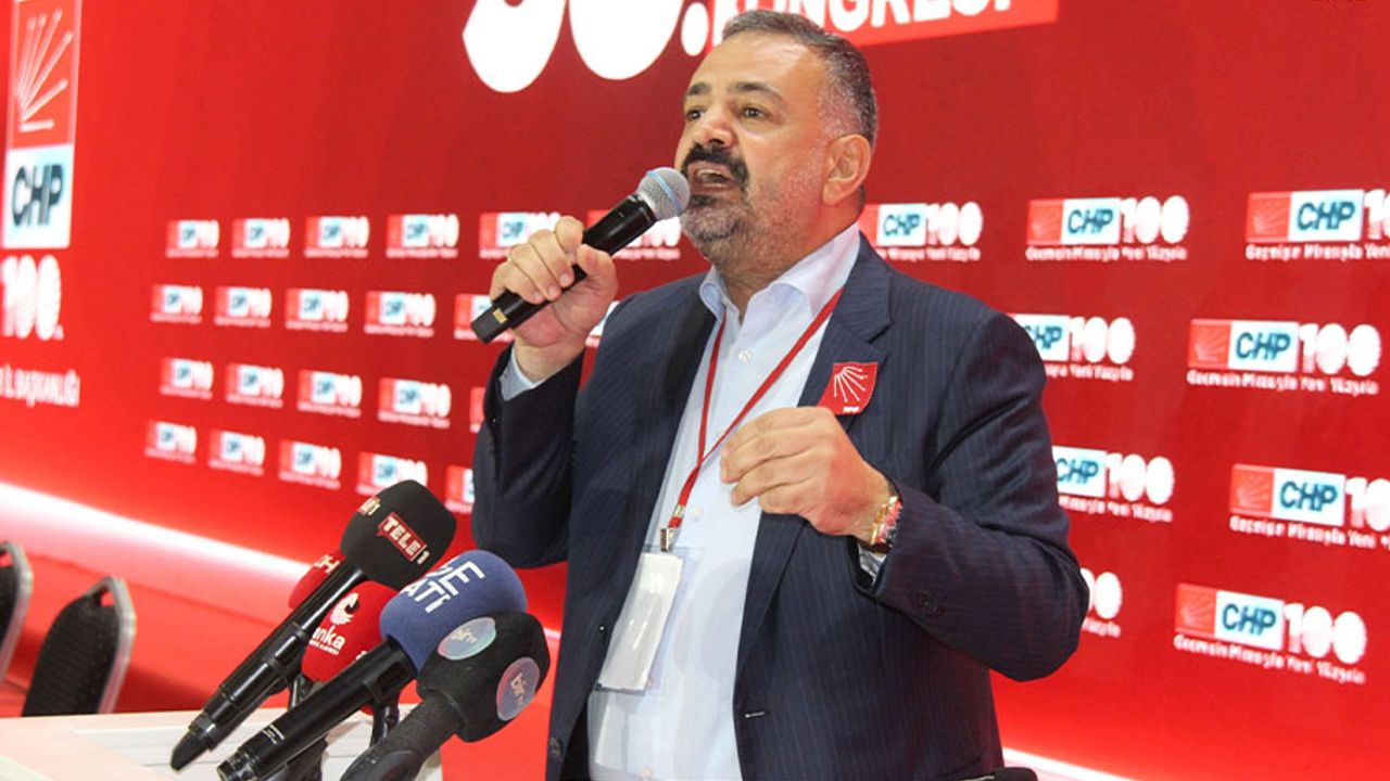 CHP'de İzmir İl Başkanı Şenol Aslanoğlu oldu