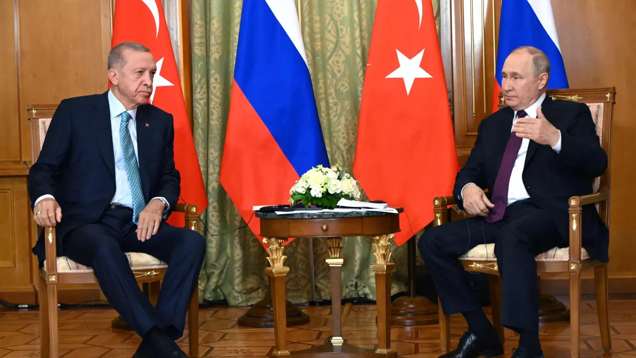 Putin ve Erdoğan arasındaki görüşme sona erdi