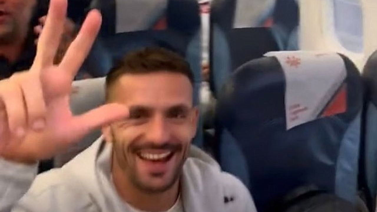 Fenerbahçe'nin yıldızı Tadic'in 'çetnik selamı' vermesi tepkilere neden oldu