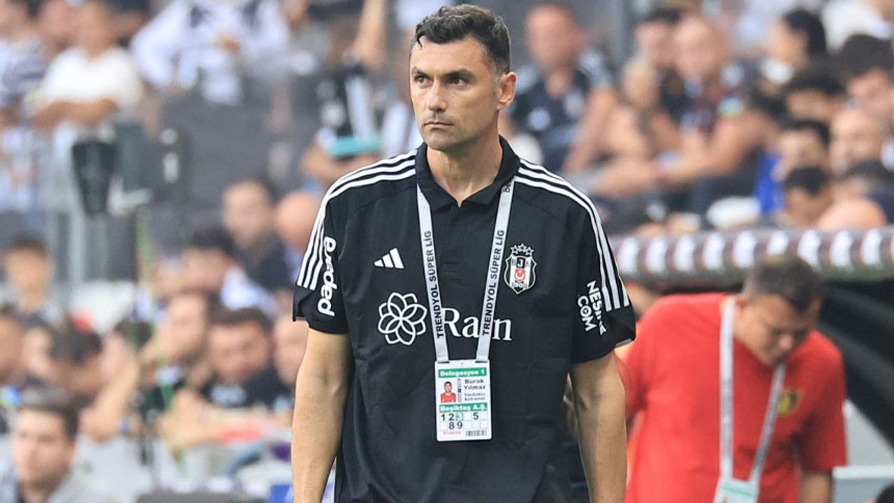 Burak Yılmaz Beşiktaş'taki görevinden istifa etti