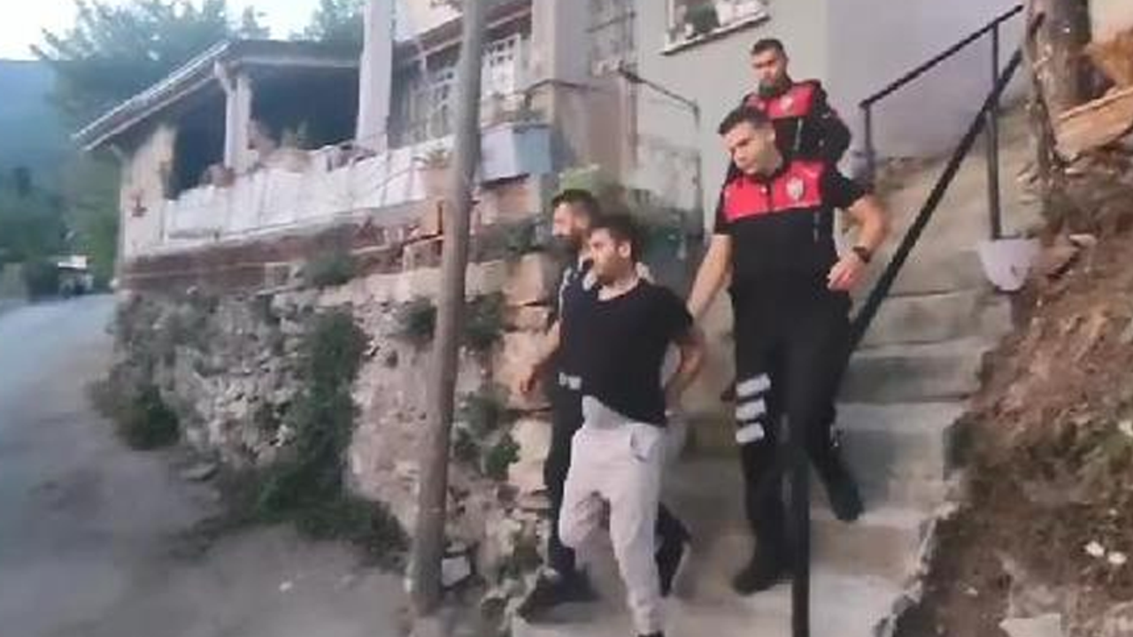Bursa'da firarilere eş zamanlı operasyon: 121 kişi gözaltında