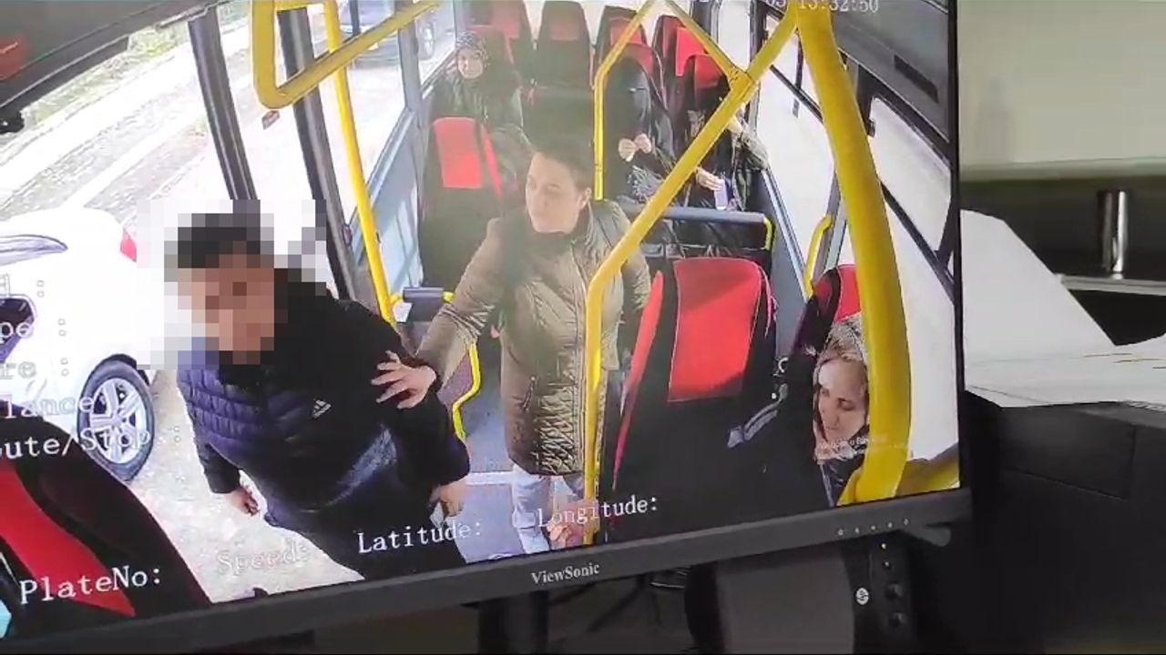 Zihinsel engelli çocuk, refakatçisi olmadığı için kendisini otobüsten indiren şoförü bıçakladı