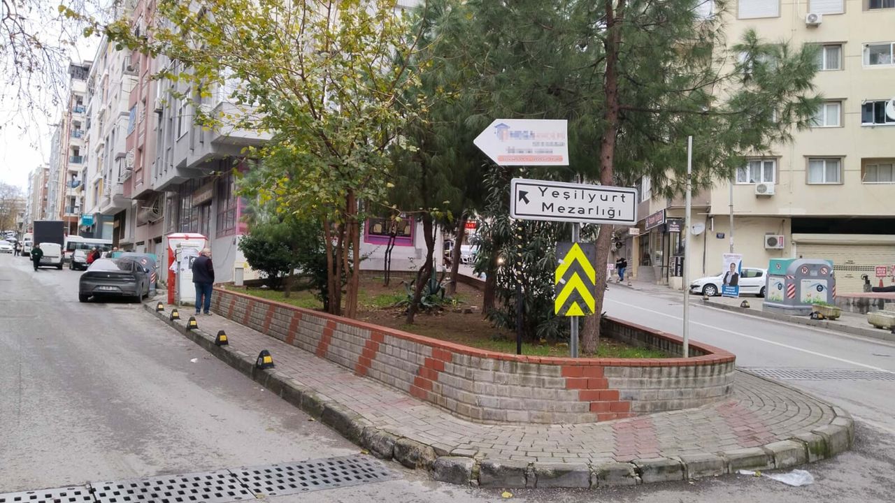 İzmir'de parkta cinayet