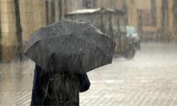 Meteoroloji'den birçok kente uyarı: Sağanak yağış dönüyor