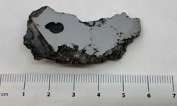 Dünyada olmayan iki yeni mineral keşfedildi