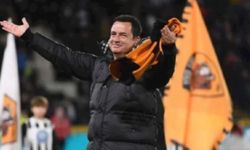 Hull City, Aaron Connolly transferini açıkladı