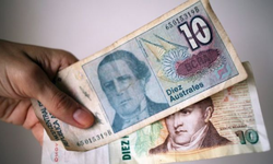 Arjantin’de ‘enflasyona karşı’ en büyük banknot ikiye katlandı