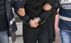 İzmir merkezli FETÖ operasyonu: 15 gözaltı