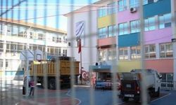 Öğrenciler hasarlı okuldan hasarlı okula nakledilmiş!