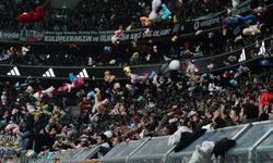 Beşiktaş taraftarından ‘Yönetim istifa’ tezahüratı