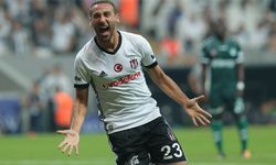 Beşiktaş'tan Cenk Tosun'la devam kararı